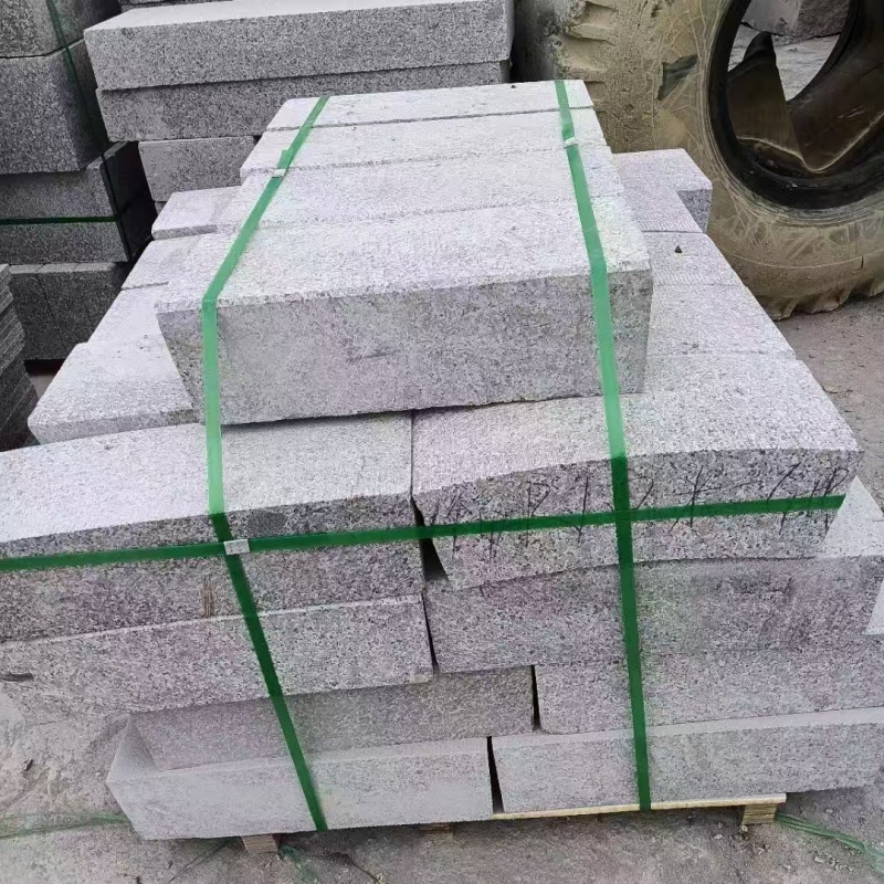 丽水芝麻白路沿石厂家
